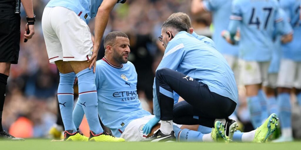 Inglaterra podría tener dos buenas noticias con Walker y Phillips