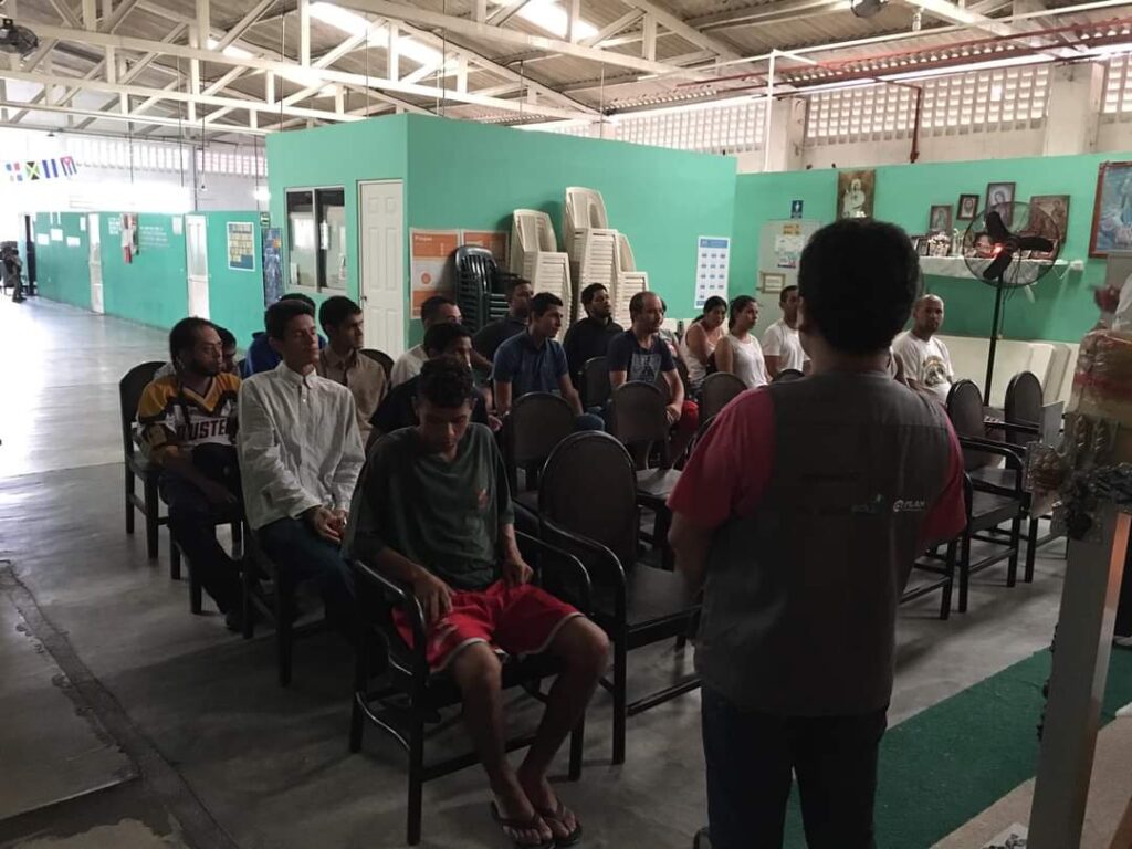 Inicia repatriación de 150 venezolanos desde Tabasco