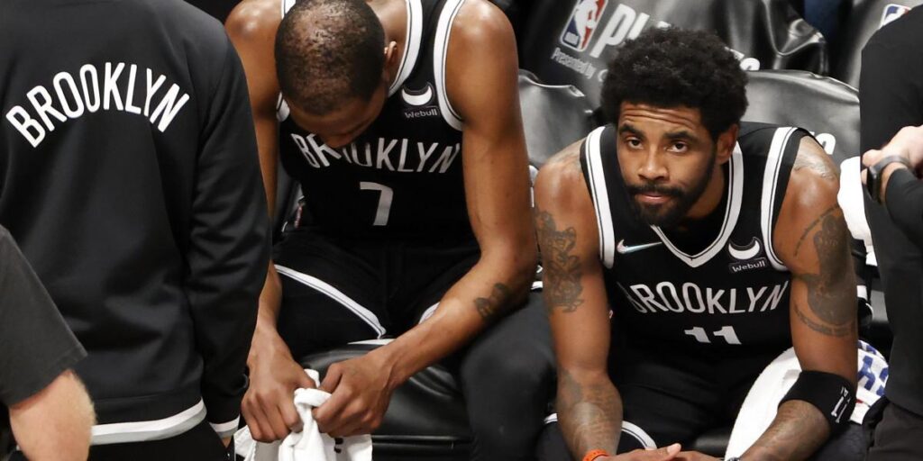 Irving sigue suspendido y la NBPA amenaza con querellarse