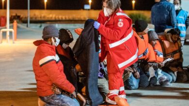 Italia rescata a 500 migrantes a bordo de un pesquero