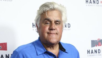 Jay Leno sufre quemaduras graves tras incendiarse uno de sus coches