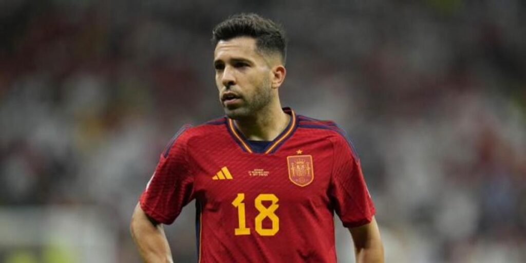 Jordi Alba: "El equipo se lo ha dejado todo; queremos pasar como primeros"