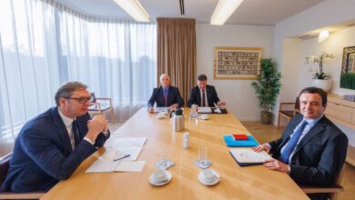 Josep Borrell culpa a Kosovo de la nueva escalada con Serbia en la crisis de las matrículas
