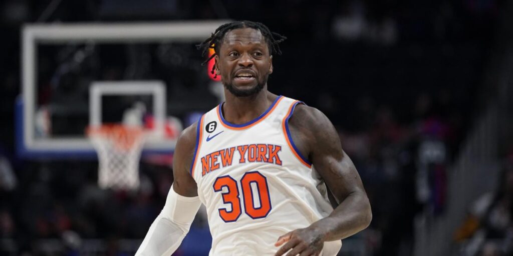 Julius Randle celebra su cumpleaños por todo lo alto