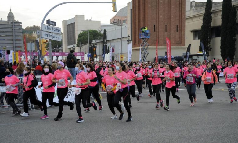 La Cursa de les Dona de Barcelona desplegará un lazo rosa gigante contra el cáncer de mama
