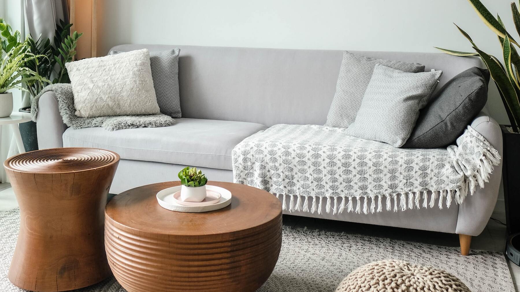 La OCU da el truco definitivo para calentar la casa sin encender la calefacción