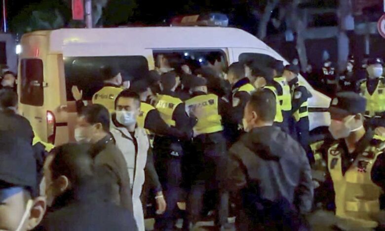 Las protestas contra la política de 'Cero Covid' se extienden a varias ciudades chinas