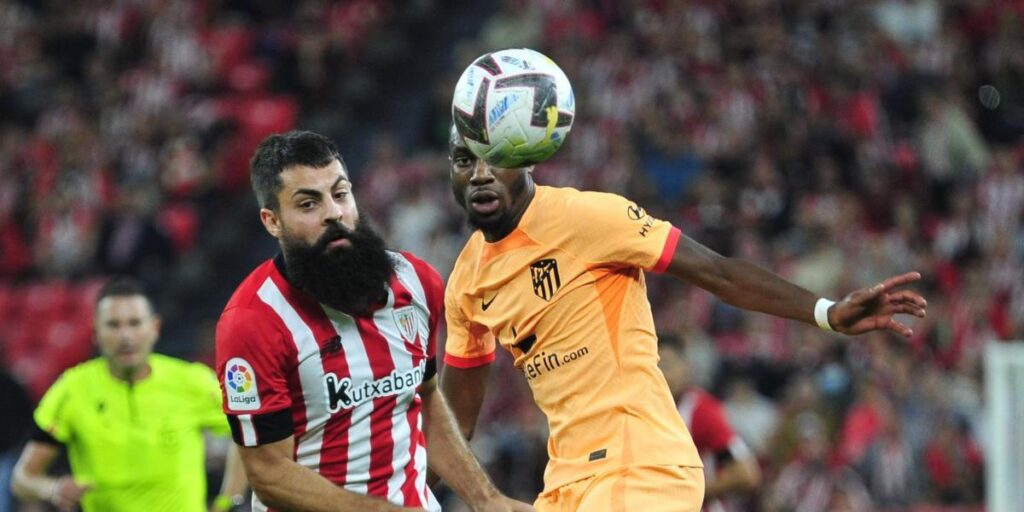 Leones en busca de minutos