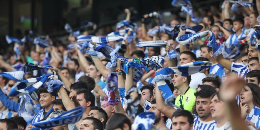 Llenazo en Anoeta para batir el récord de otro Real-United