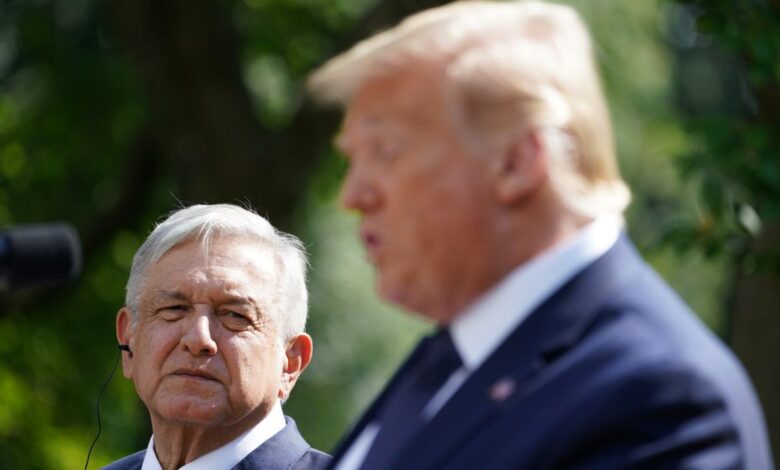 López Obrador vota a favor de que Twitter restituya la cuenta a Donald Trump