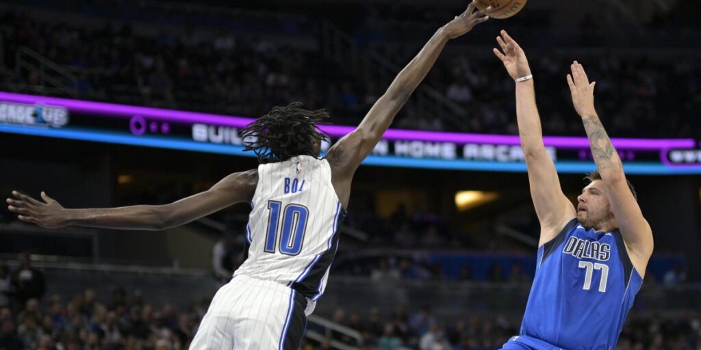 Los Magic frenan la racha anotadora de Doncic