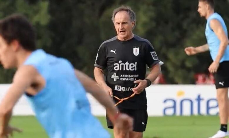 Los entresijos de la marcha del Profe Ortega al Mundial con Uruguay