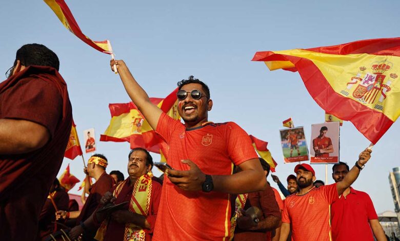 Los 'falsos aficionados', una polémica más del Mundial de Qatar 2022