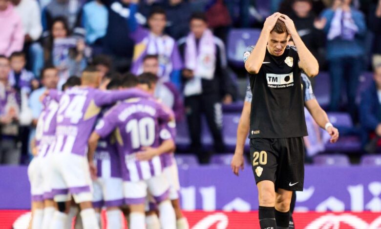 Los jugadores del Elche admiten que están hundidos