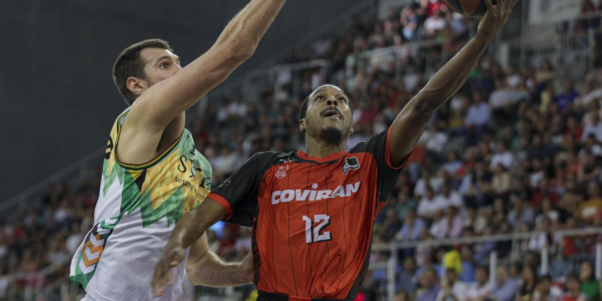Los jugadores del Granada tendrán cuatro días de descanso
