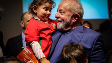 Lula da Silva es operado en São Paulo para extirparle una lesión en la laringe