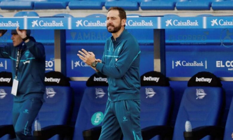Machín dirigirá este martes su primer entrenamiento en el Elche