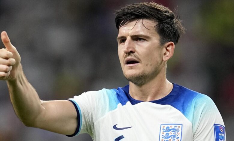 Maguire, sustituido por lesión