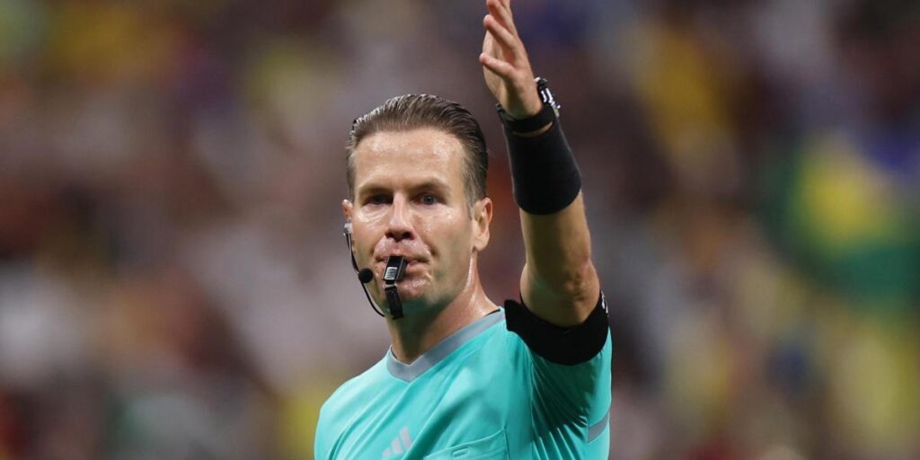 Makkelie pitará el trascendental Polonia-Argentina