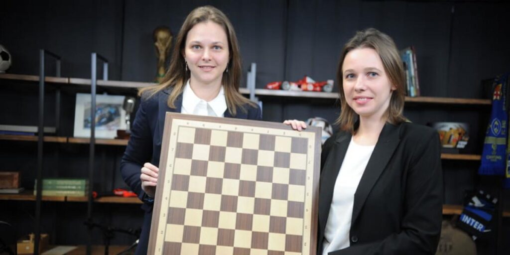 Martí Atance y Dèlia Brufau se miden a las maestras Anna y Mariya Muzychuk