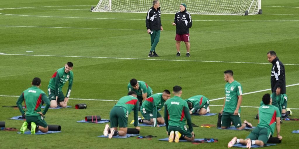 Martino dará minutos a Raúl Jiménez en Montilivi