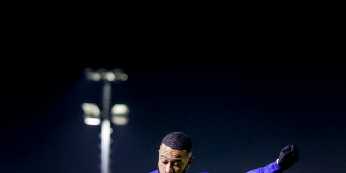 Memphis, a tope desde el primer día con Países Bajos