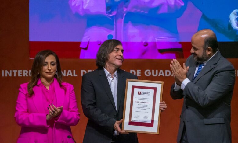 Mircea Cărtărescu: “El poeta no es un inadaptado con la cabeza en las nubes”