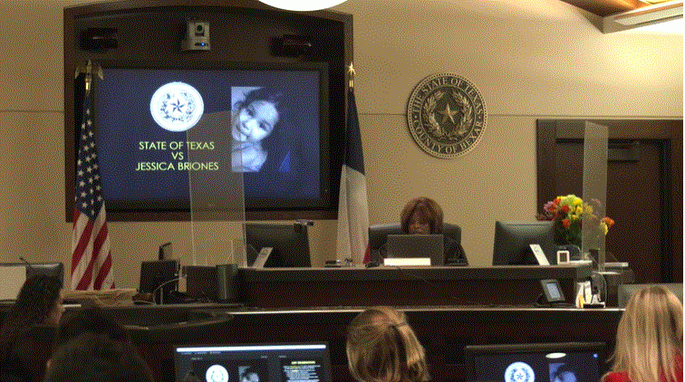 Mujer de San Antonio sentenciada a cadena perpetua por matar a su hija de cuatro años