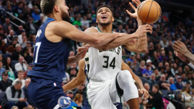 NBA: Milwaukee mejora a 8-0 con triple doble de Antetokoumpo | Video