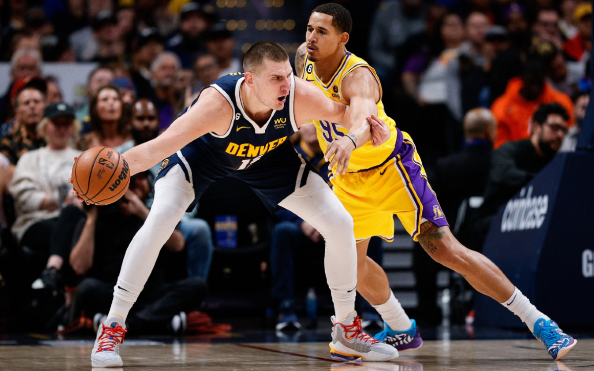 NBA: Nikola Jokic pasa a Wilt Chamberlain como el centro con más triples dobles de la historia | Video