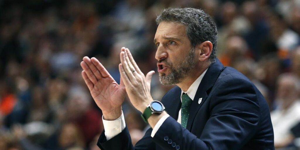 Navarro: "Ha sido clave que el Valencia no llegara a ponerse por delante"