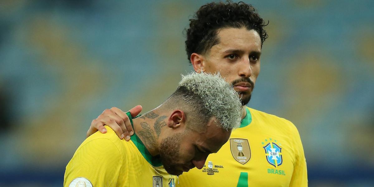 Neymar llega tarde al primer día de trabajo de Brasil