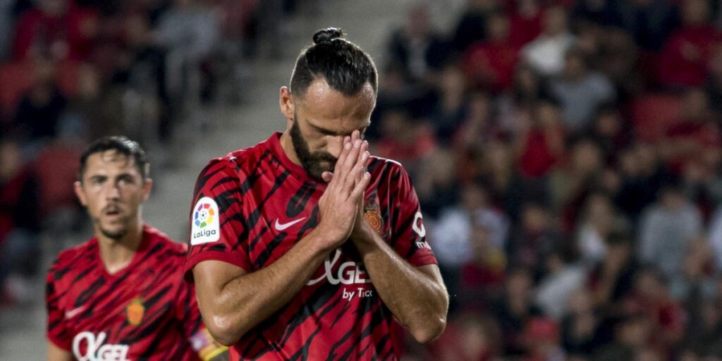 No ha recibido ninguna oferta para traspasar a Muriqi