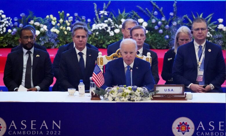 Nuevo lapsus de Joe Biden se hace viral; confunde Camboya con Colombia