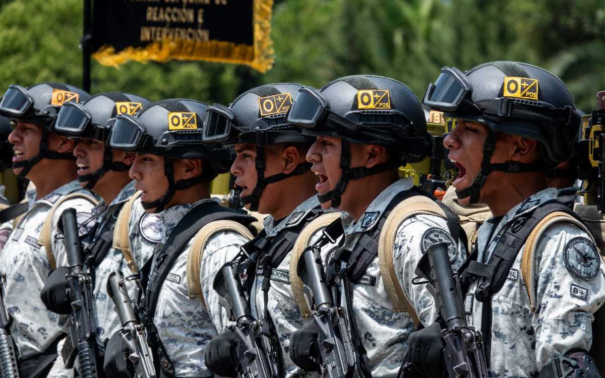 Ordenan a Guardia Nacional asistir a marcha de AMLO vestidos de civiles