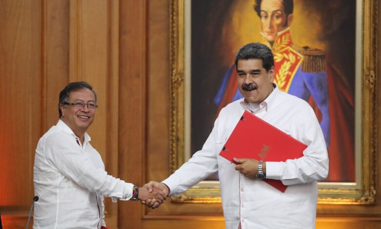 Petro y Maduro sientan las bases de una nueva relación sin mayor entusiasmo
