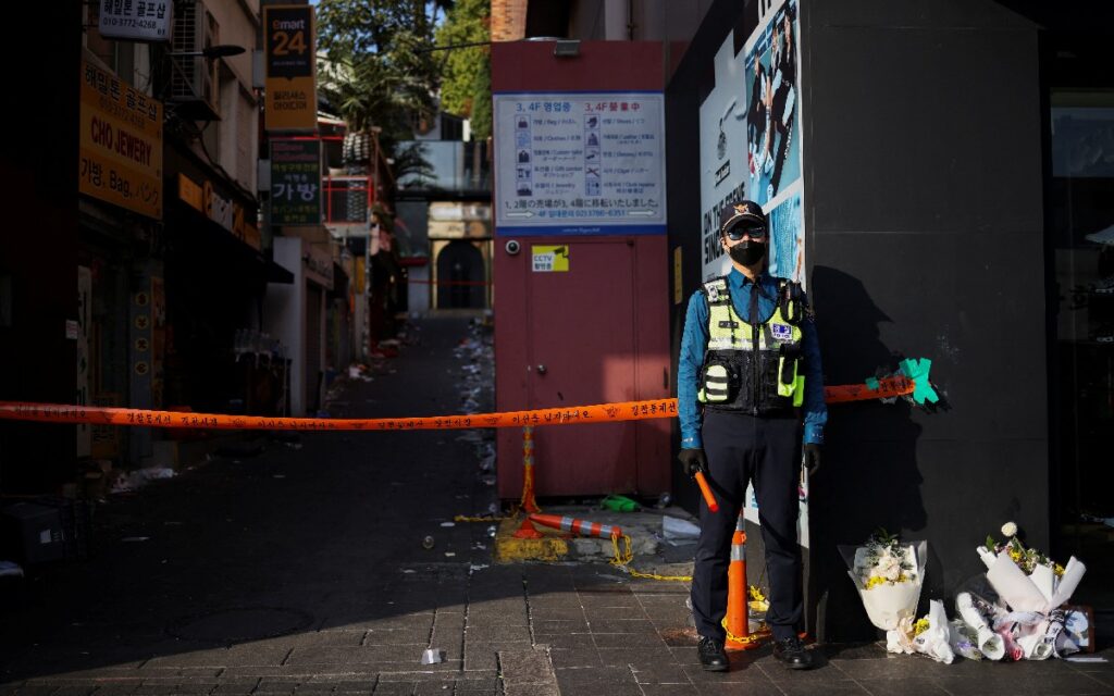 Policía surcoreana reconoce respuesta 'insuficiente' ante estampida