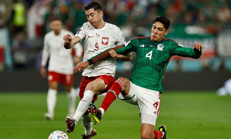 Qatar 2022: Borra Edson Álvarez a Robert Lewandoski en el Estadio 974