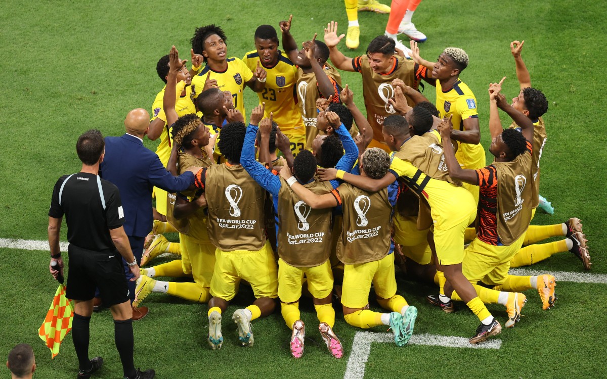 Qatar 2022: Borra Enner Valencia la sonrisa a los anfitriones | Video