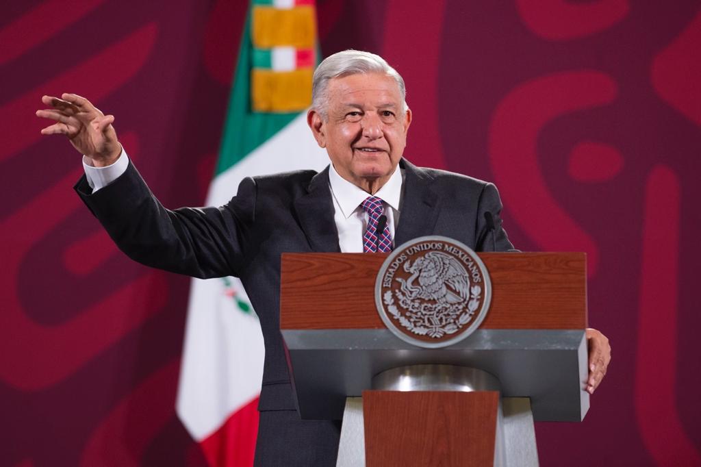Qatar 2022: ‘No se puede vencer al que no sabe rendirse’, AMLO a la selección | Video