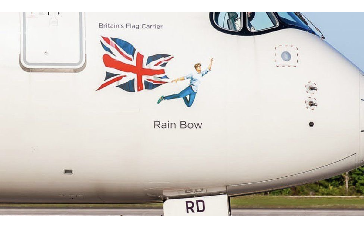 Qatar 2022: Viajan ingleses a tierras mundialistas en avión símbolo LGBT+ | Video