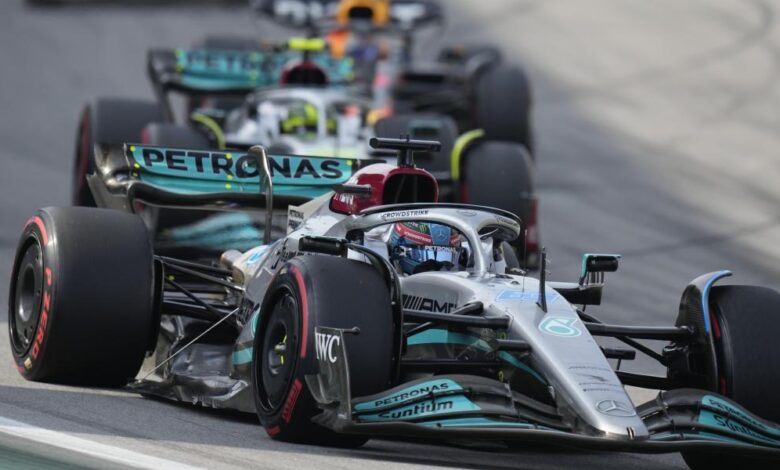 Russell gana en Brasil, Sainz sube al podio y gran remontada de Alonso