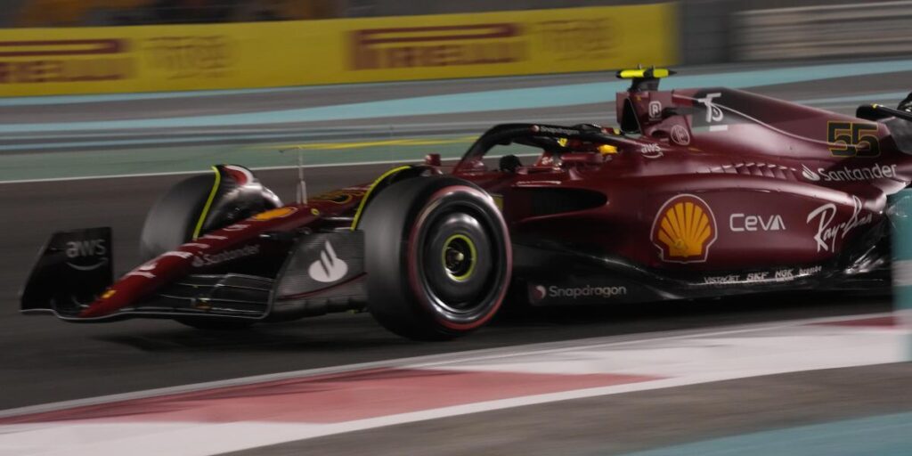 Sainz: "Lo tenemos todo para hacer una buena última carrera”