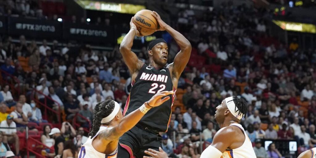 Tapón para el recuerdo de Butler y remontada de Miami