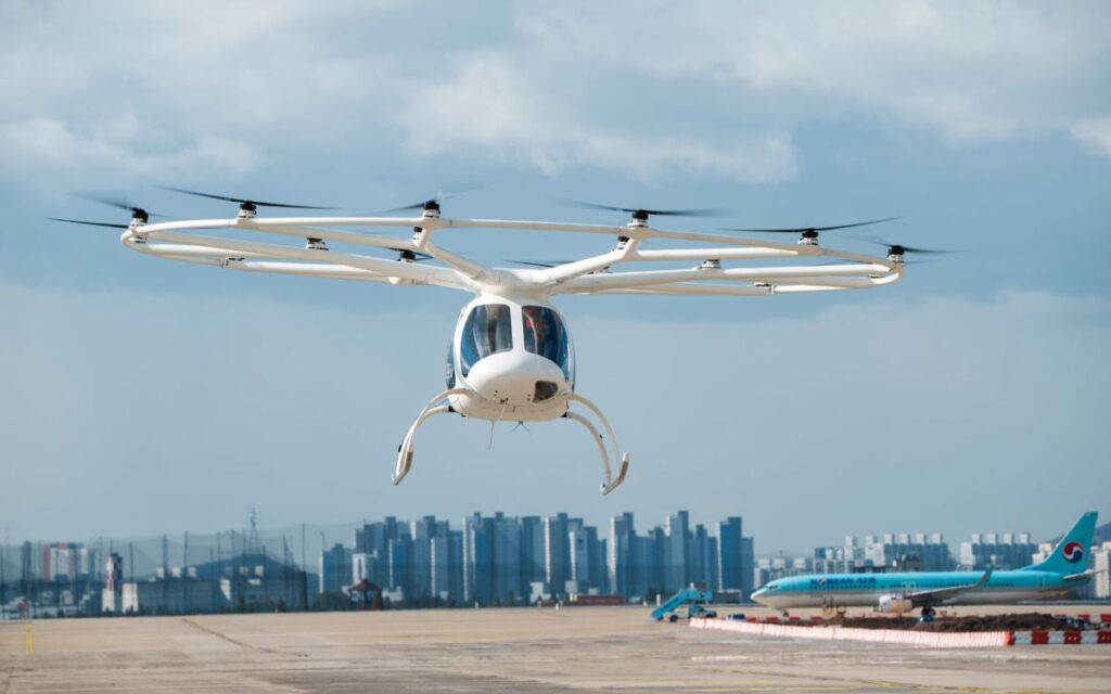 Taxi volador ‘Volocopter’ hace su primer vuelo en París