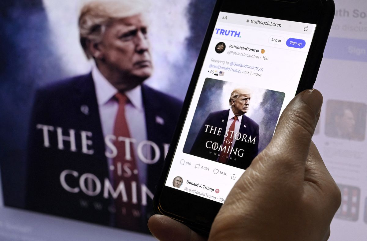 Truth Social, Parler, Gettr: las nuevas redes sociales de negacionistas y conspiranoicos