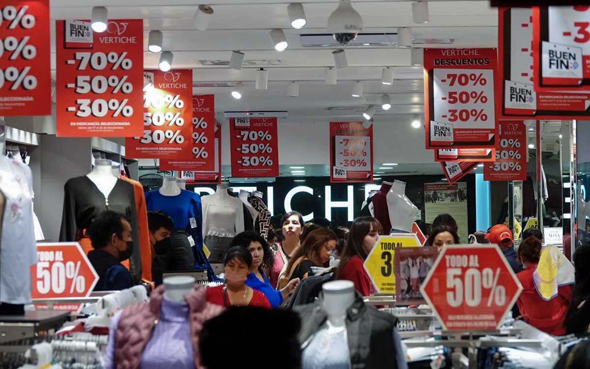 Una chamarra Armani de 16 pesos y otras historias del Buen Fin; Profeco recibe 72 quejas