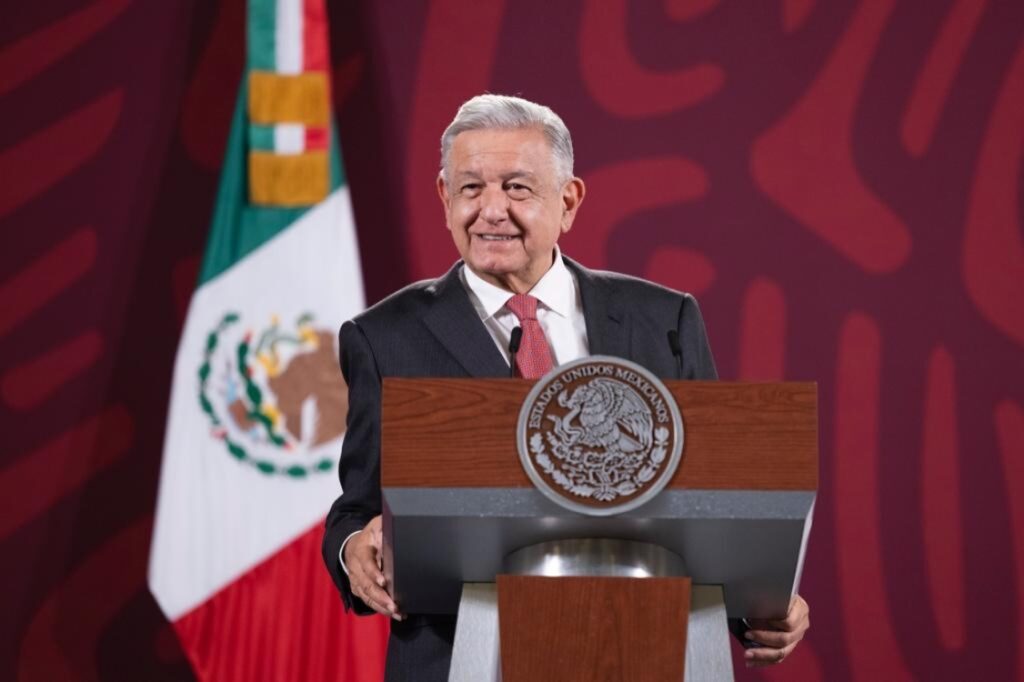 'Va a haber millones de acarreados en la marcha': AMLO