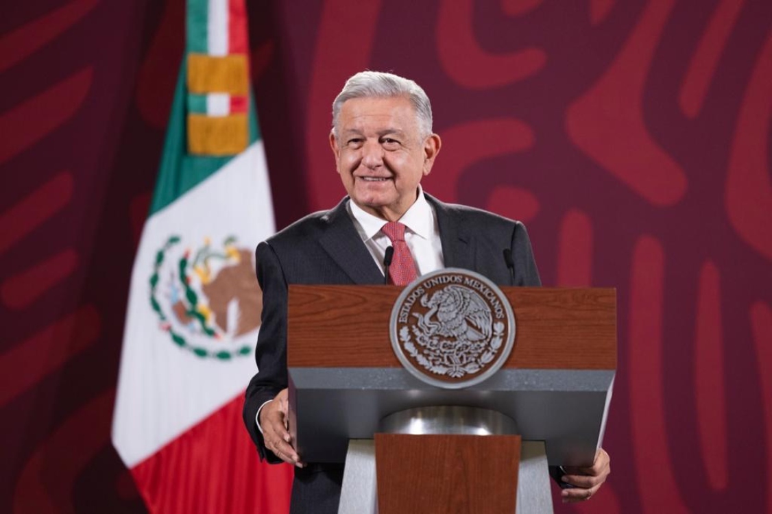 'Va a haber millones de acarreados en la marcha': AMLO