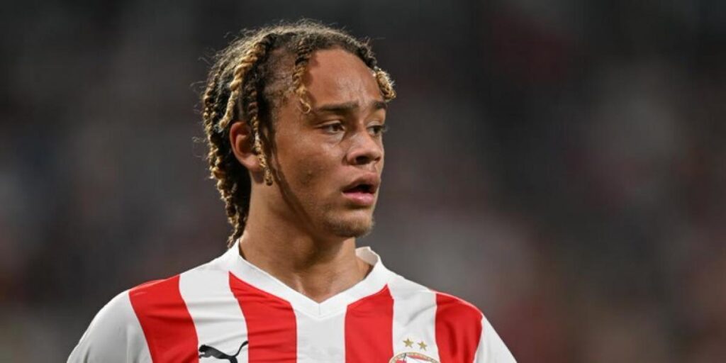 Van Gaal incluye a Simons y Bijlow en la selección neerlandesa al Mundial